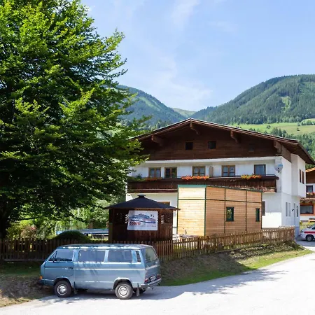 아파트 Apartment Niedernsill